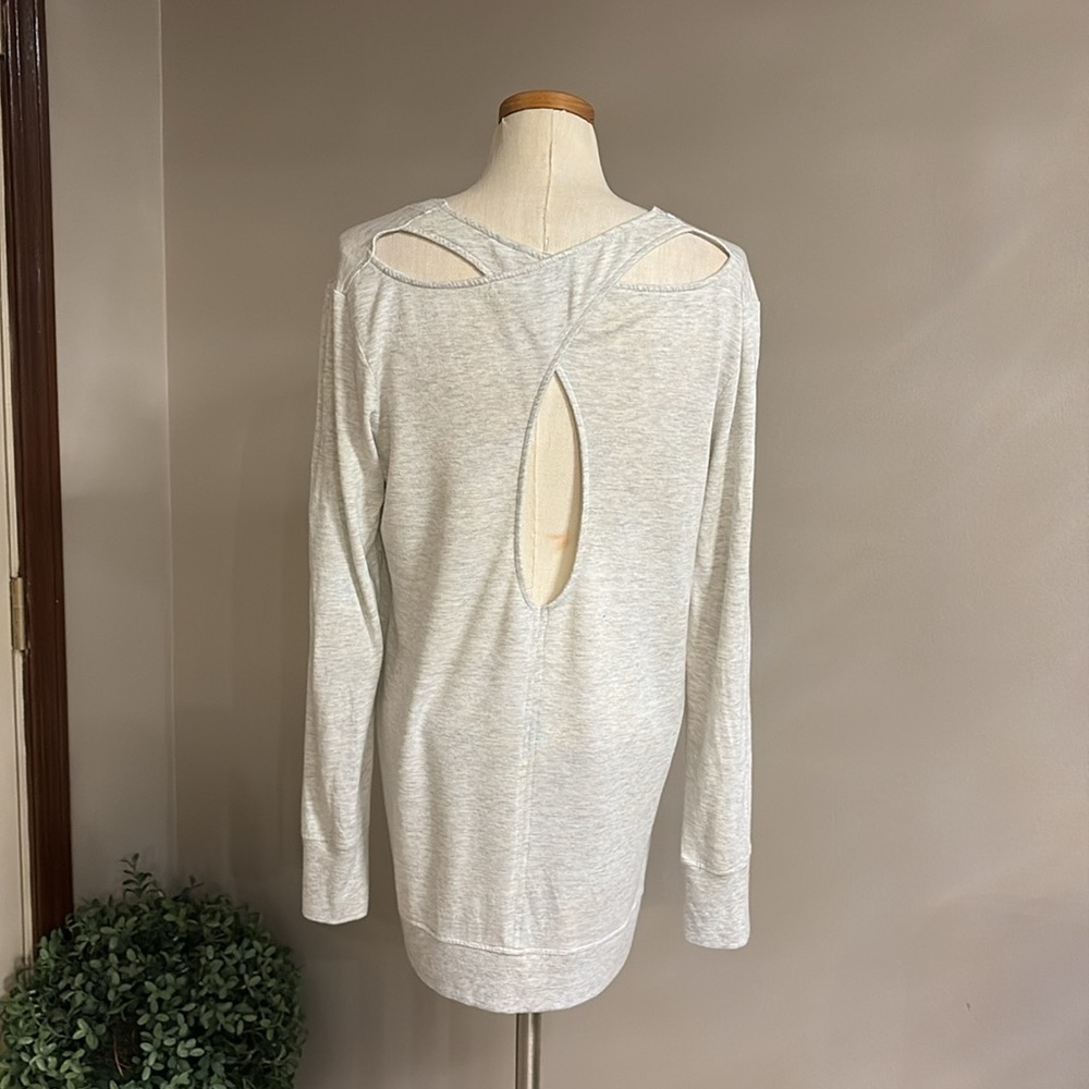 ATHLETA women’s super soft open modal back leisure top long sleeve light gray M